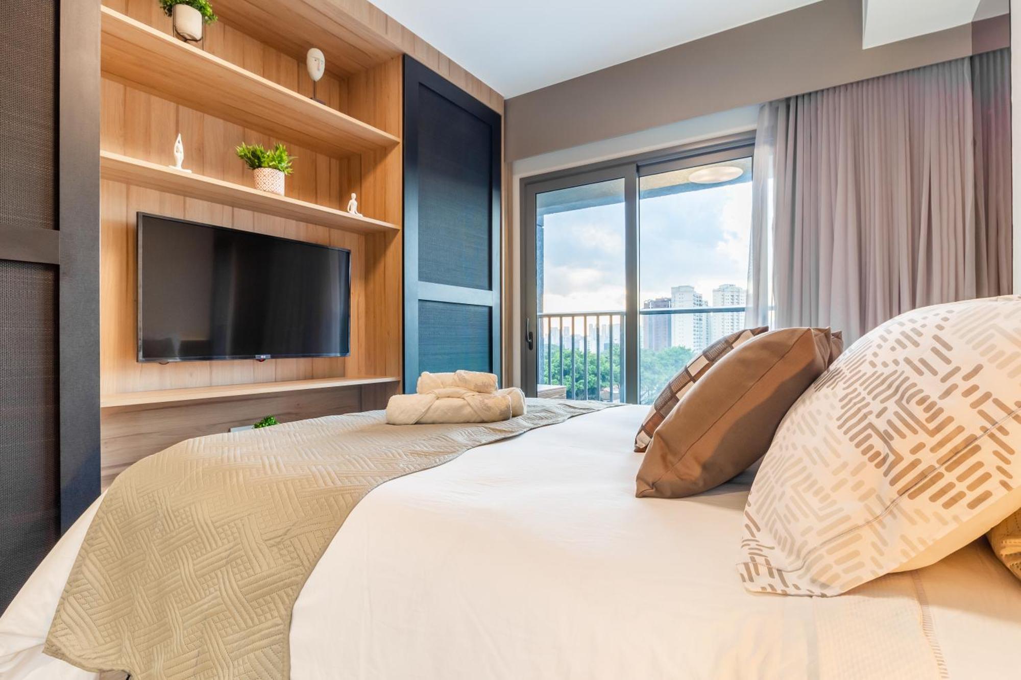 No Ponto De Moema Garagem Lazer E Metro Perto Wifi Gratis Apartment