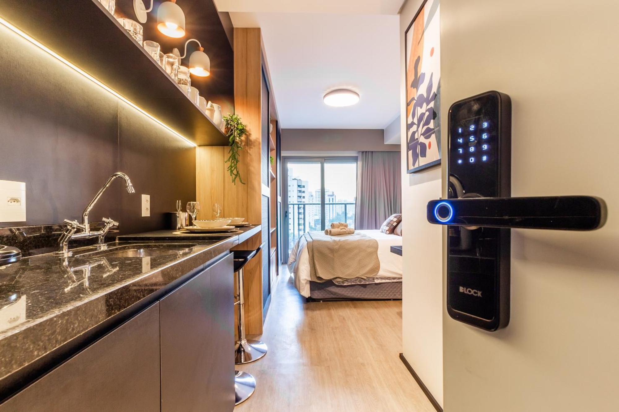 No Ponto De Moema Garagem Lazer E Metro Perto Wifi Gratis Apartment