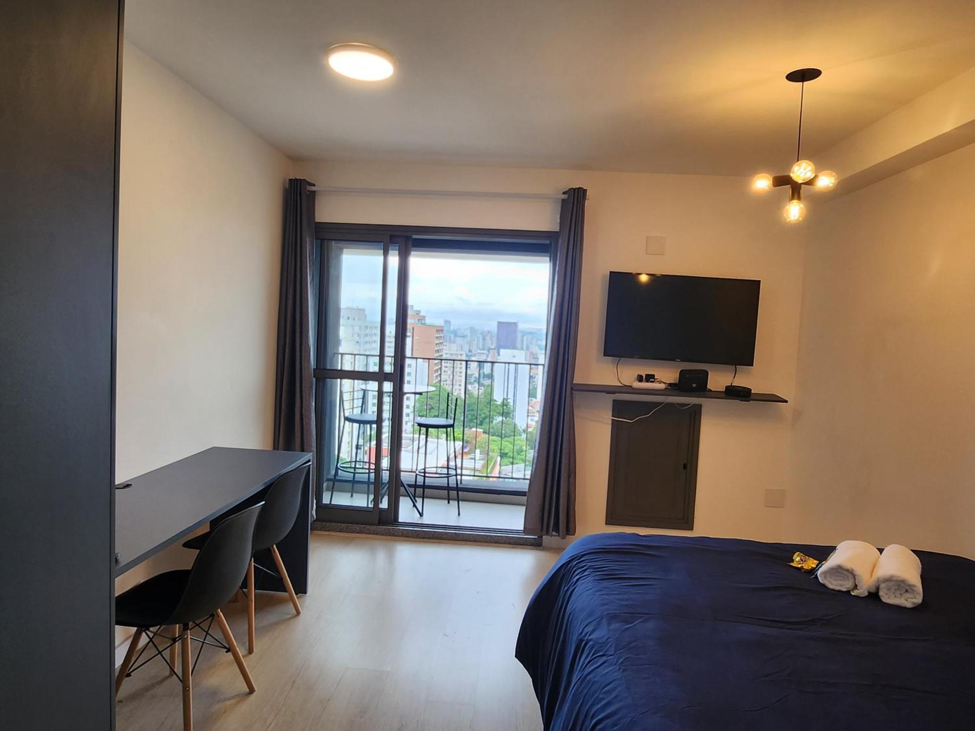 Pinheiros Madalena & Jardins 1709 * São Paulo
