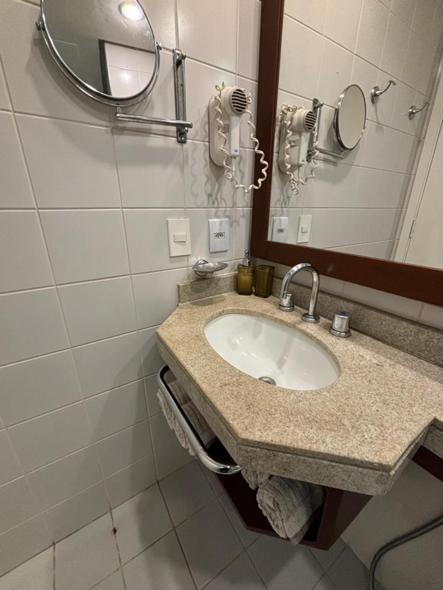 Flat Meli Ibirapuera Moema Com Cozinha,garagem,piscina 907 *