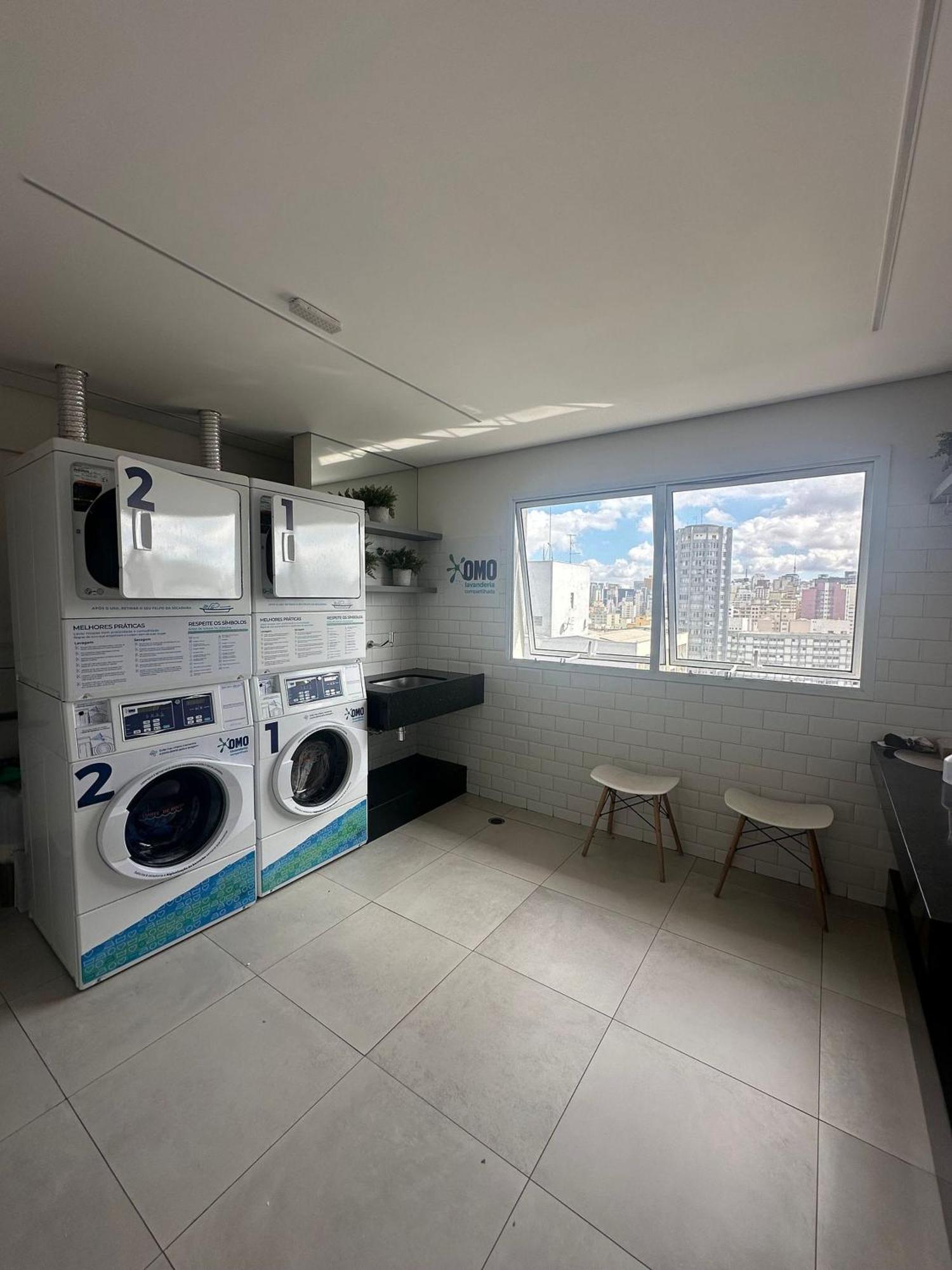 Proximo Ao Teatro Renault E Hospitais * Sao Paulo