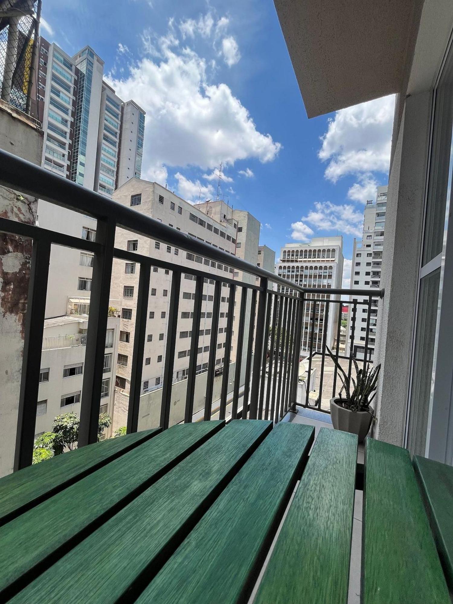 Proximo Ao Teatro Renault E Hospitais Daire Sao Paulo