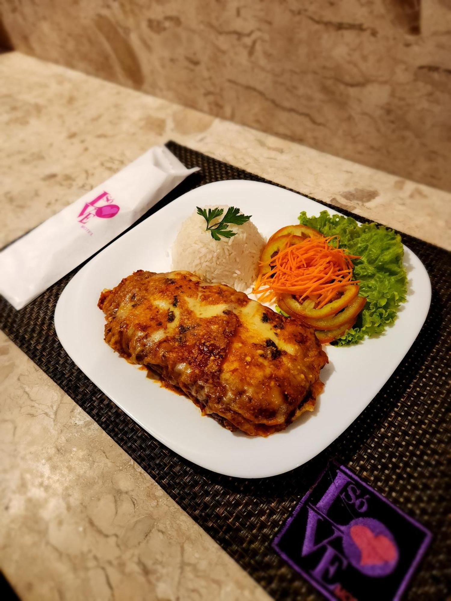 So 4 Love hotel *