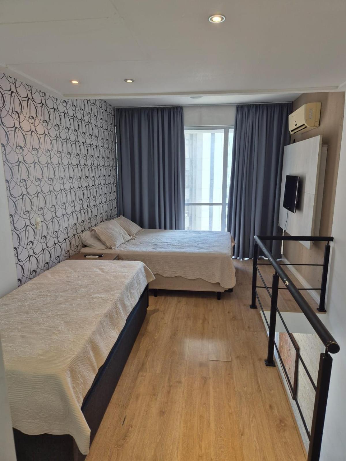 Căn hộ Duplex Nyc Berrini 1 - Ao Lado Do Wtc *