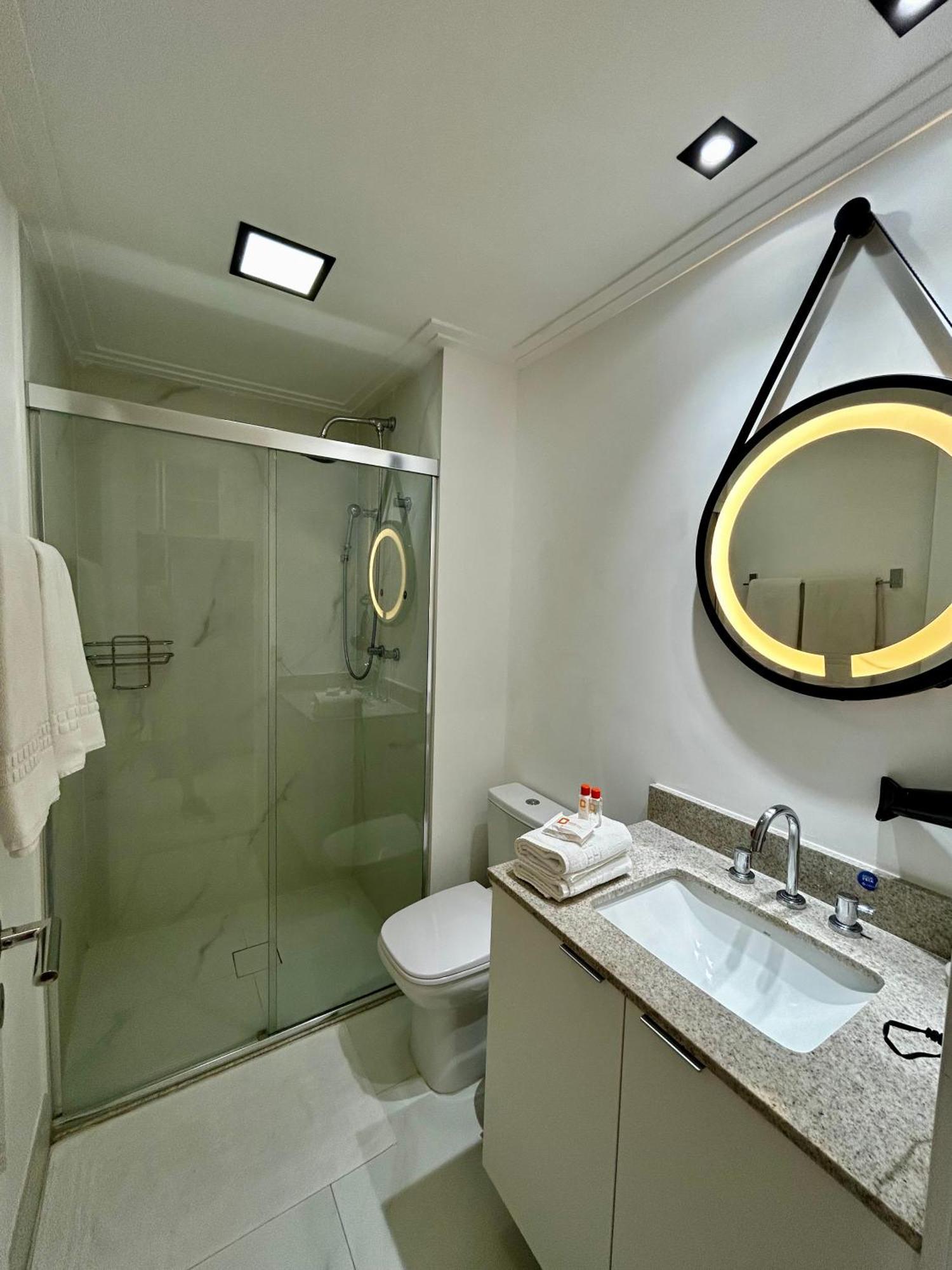 Apartment Em De Luxo-ar Condicinado-perto Do Aeroporto-parque Ibirapuera-metro-aacd-medplex-casv São Paulo