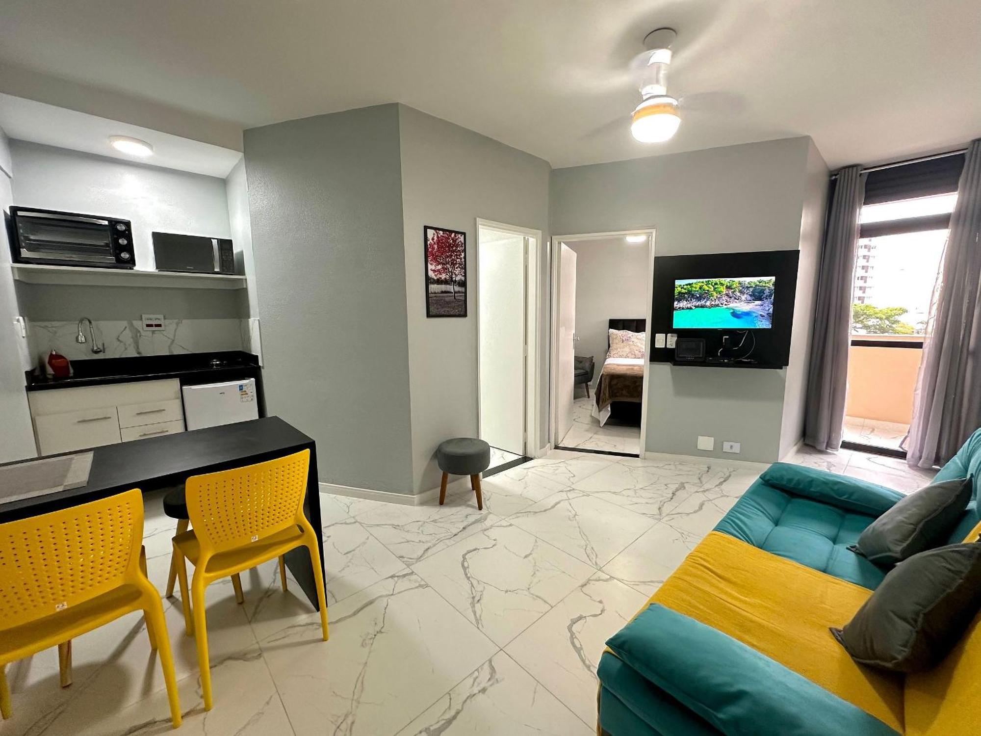 Moema Studium Reformado C/ Garagem Daire