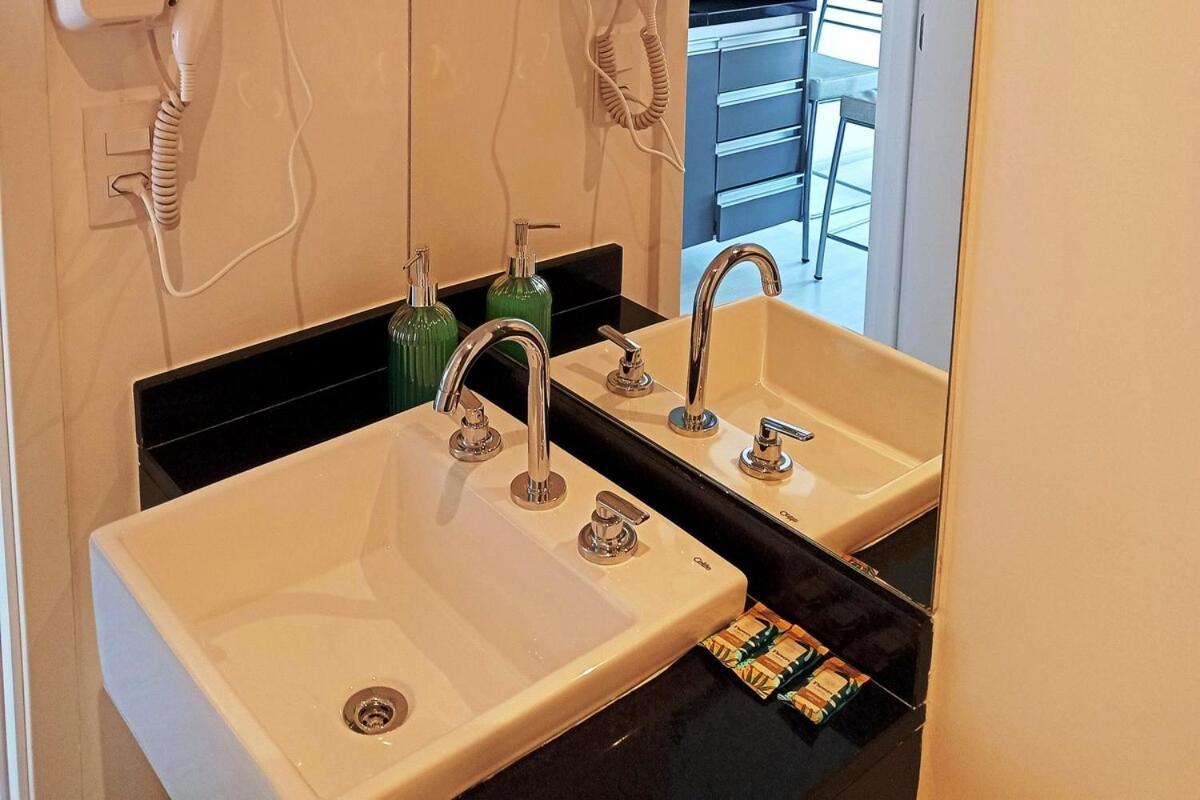 Em Moema Proximo Do Aeroporto E Do Metro Apartment São Paulo