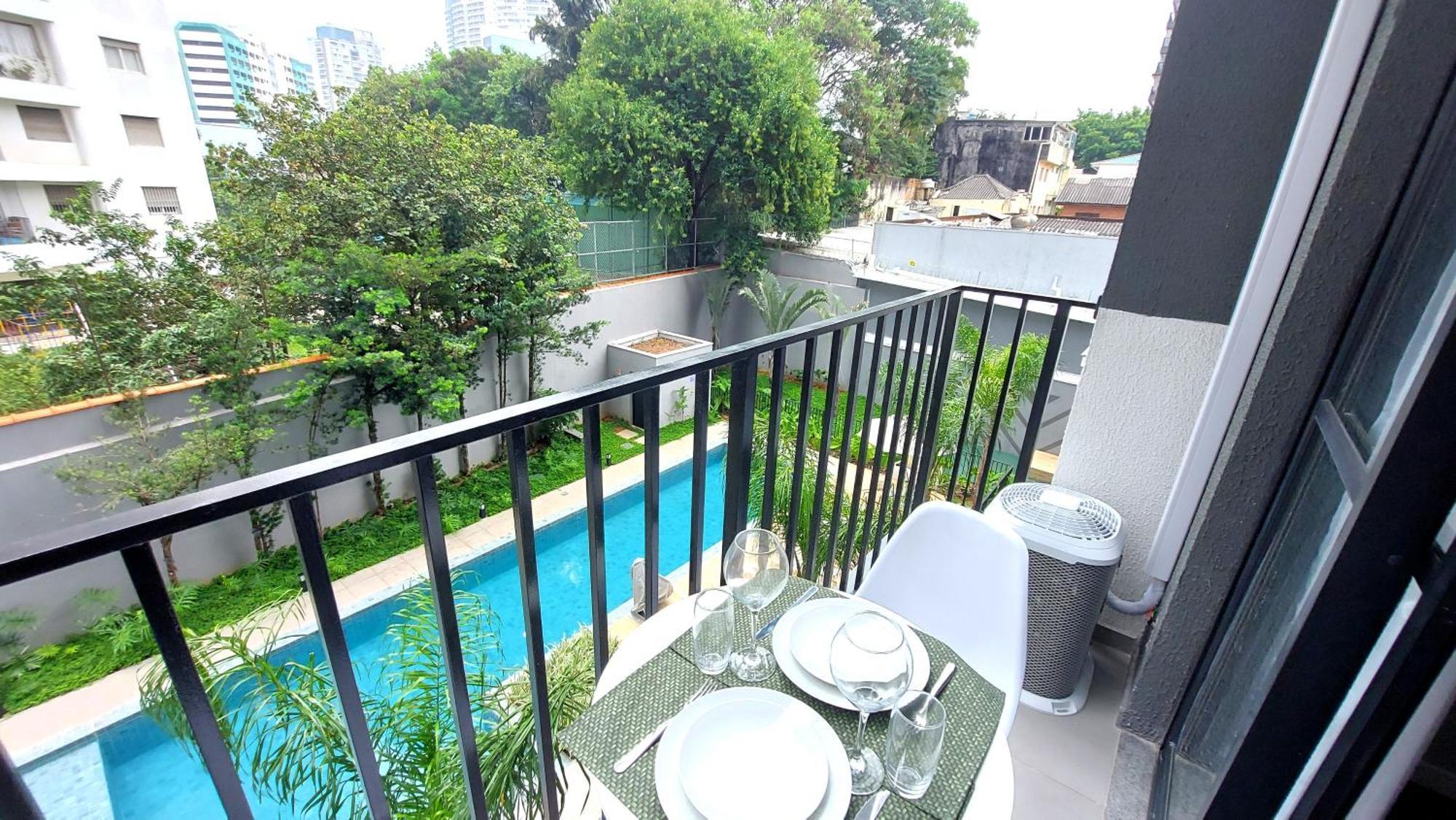 Piscina, Ac, Academia, Pinheiros| Brazilian Corner Daire