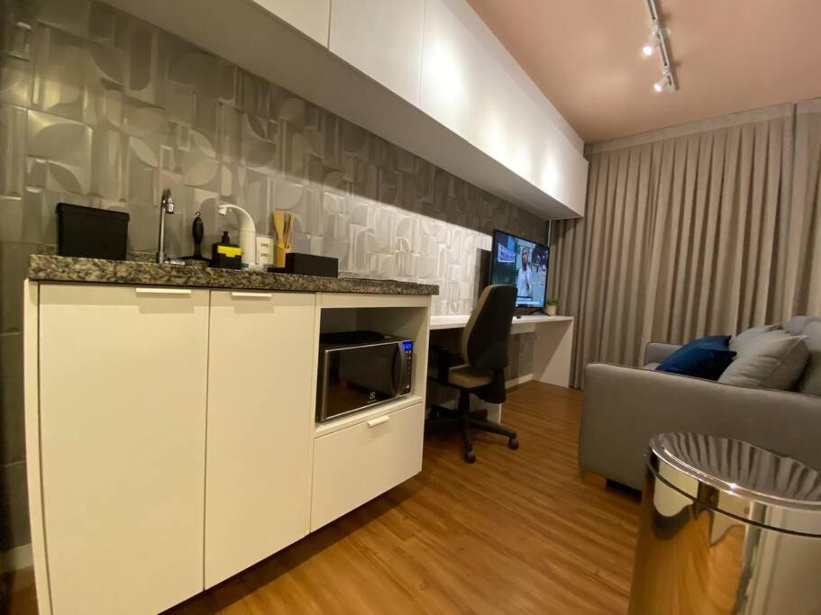 Colorful Windows - Novo Na Liberdade Apartemen Sao Paulo