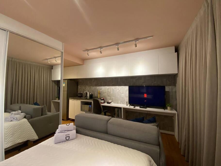 Apartemen Colorful Windows - Novo Na Liberdade *