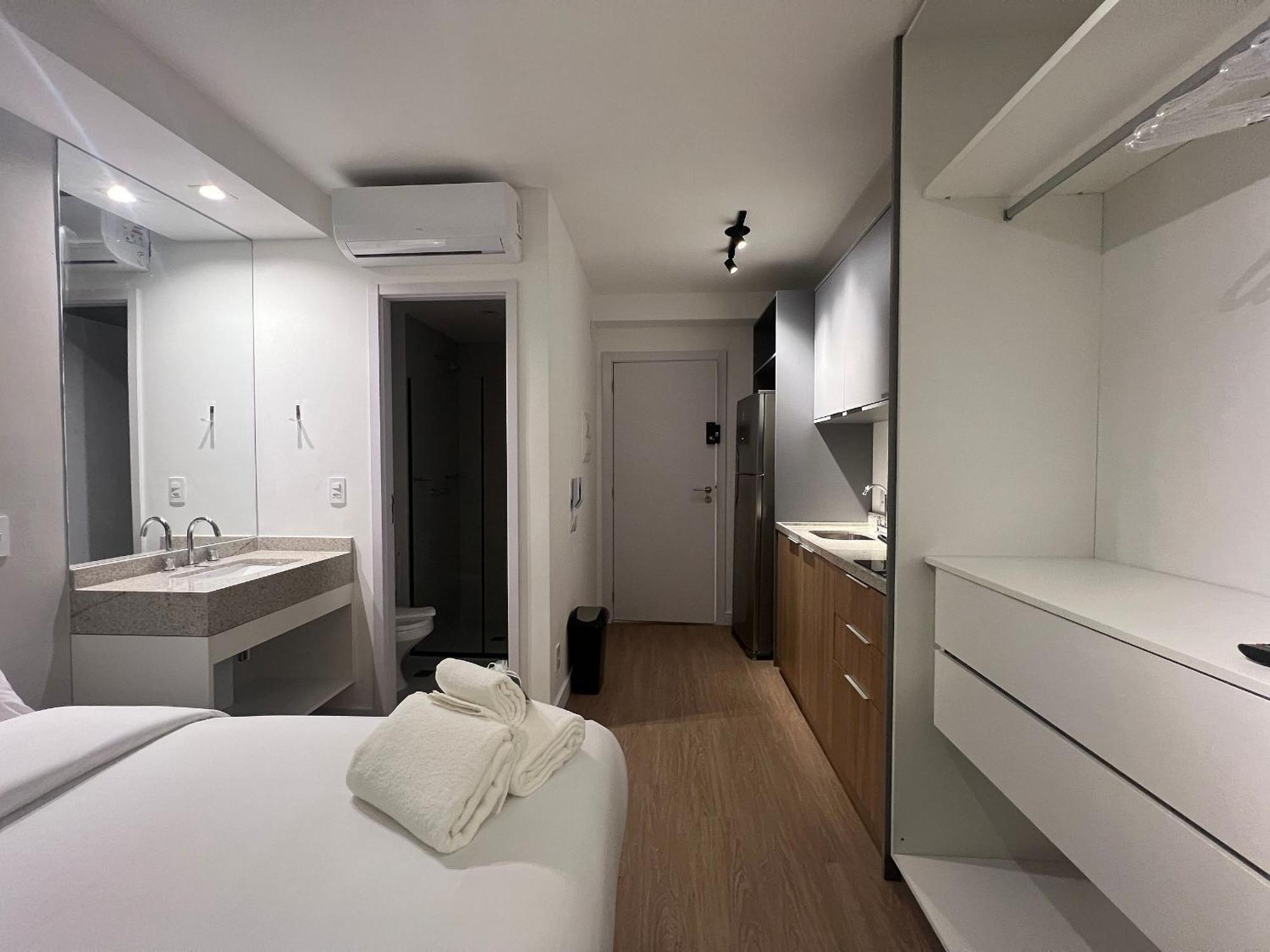 Maravilhoso Vl Mariana Wf/ac Metro Apartemen *