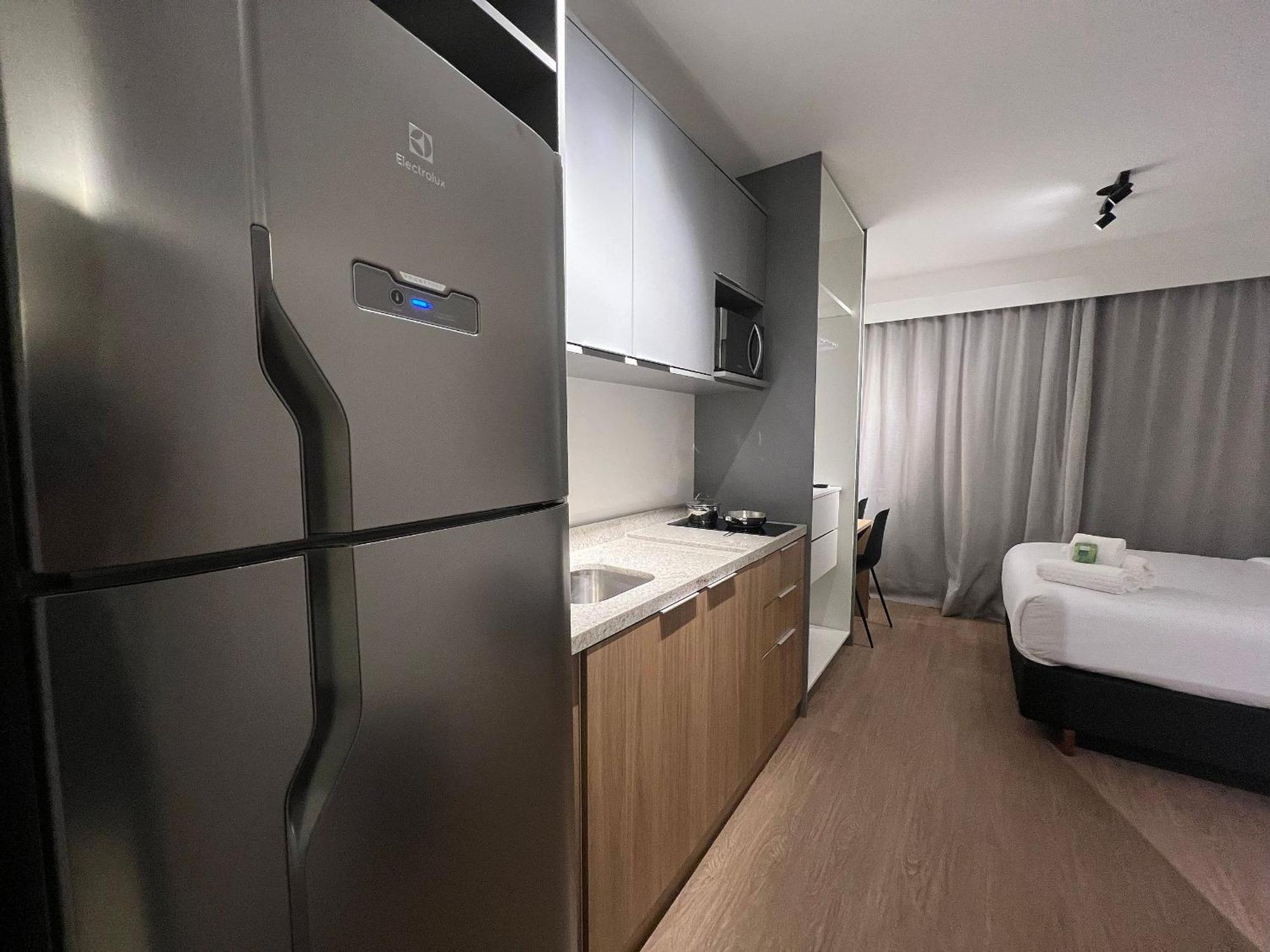 Maravilhoso Vl Mariana Wf/ac Metro Apartemen *