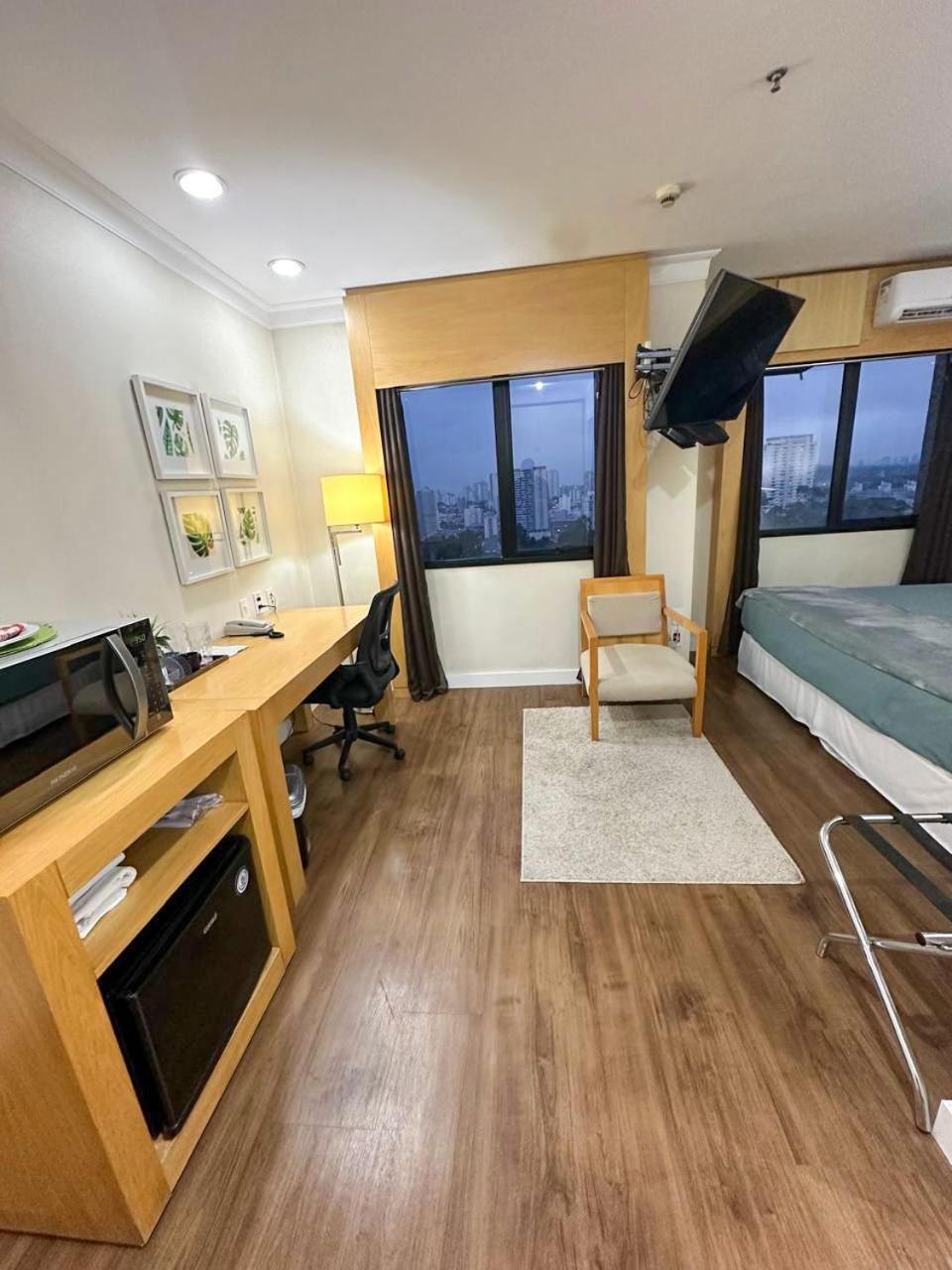 Căn hộ Flat Com Conforto E Requinte Em Frente Aeroporto - H1001