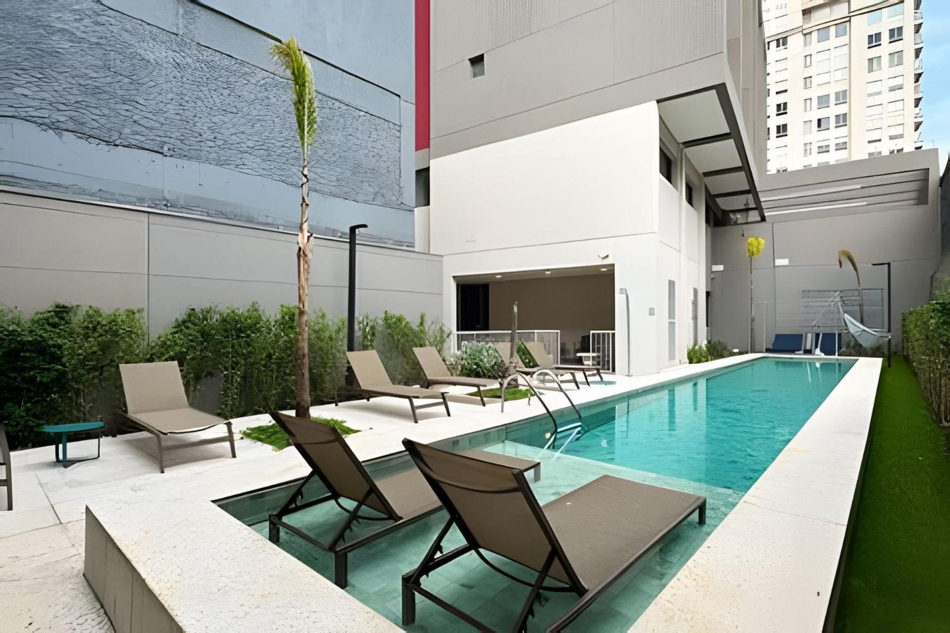 Căn hộ Pinheiros I Faria Lima, Apto Studio, 50m Metro, Piscina, Wi-fi *