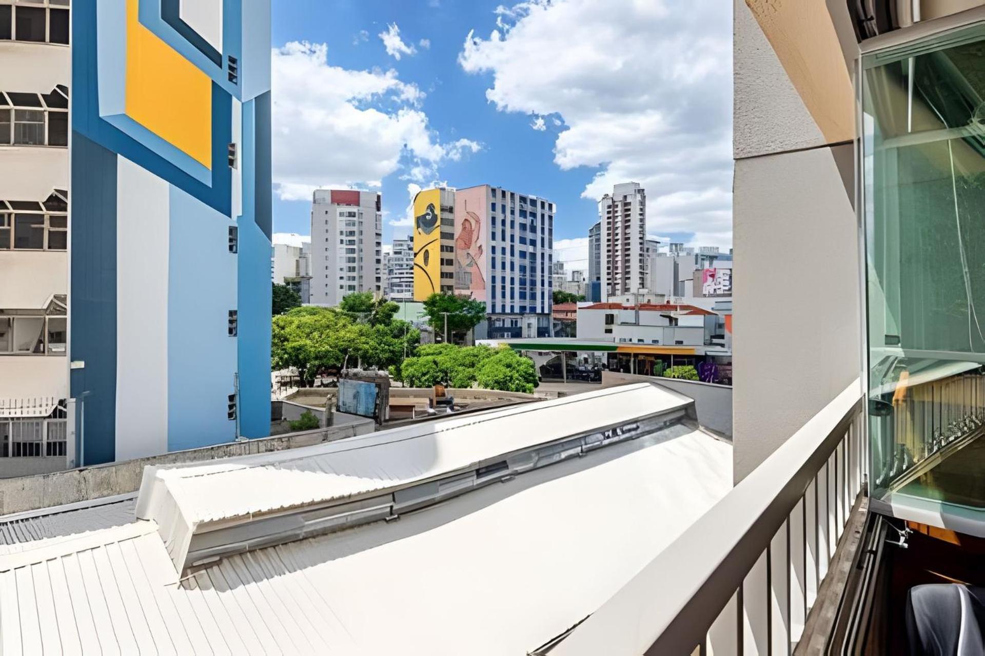 Pinheiros I Faria Lima, Apto Studio, 50m Metro, Piscina, Wi-fi Căn hộ