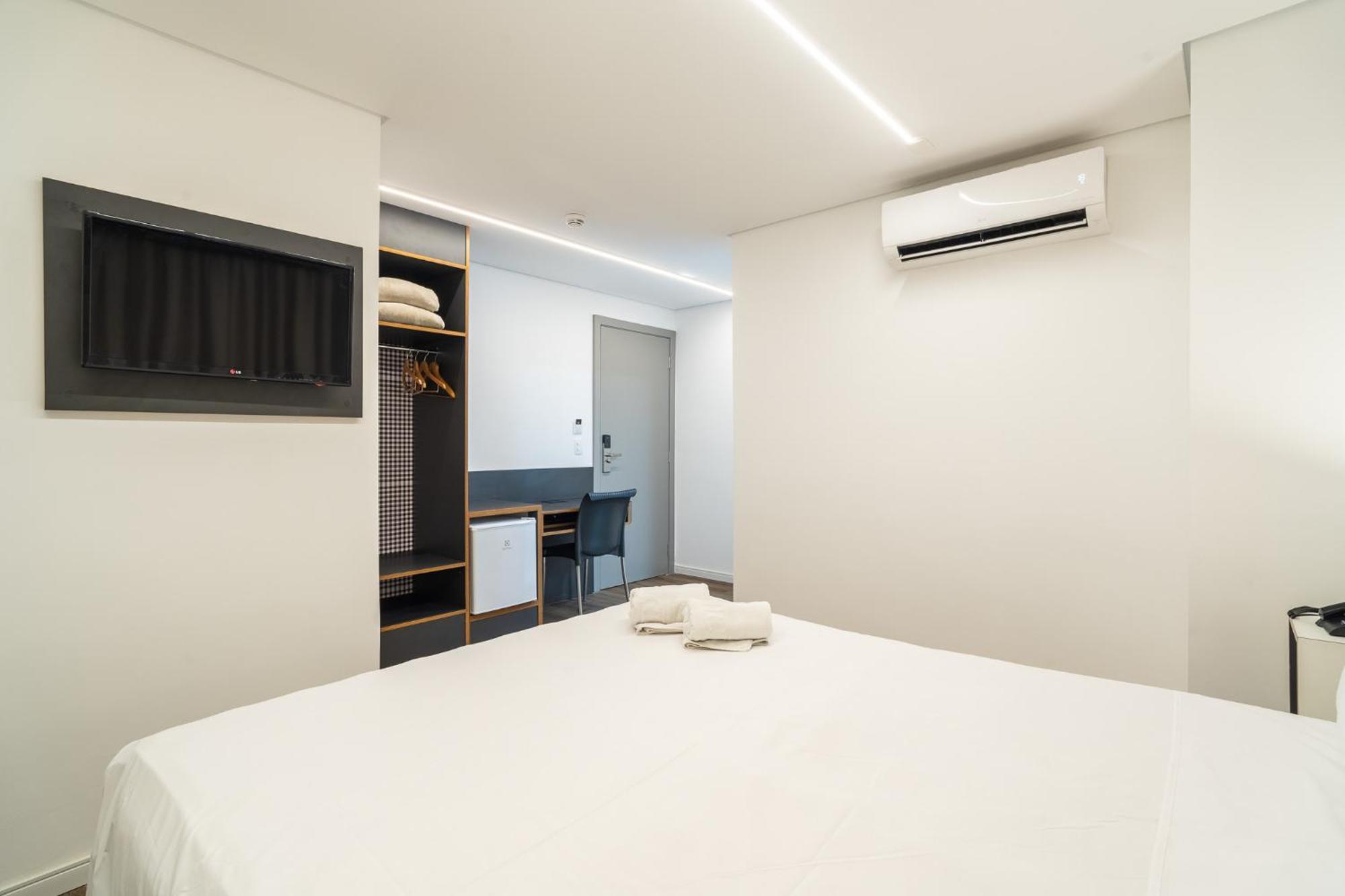 Uniclass Lapa Hotel 3*