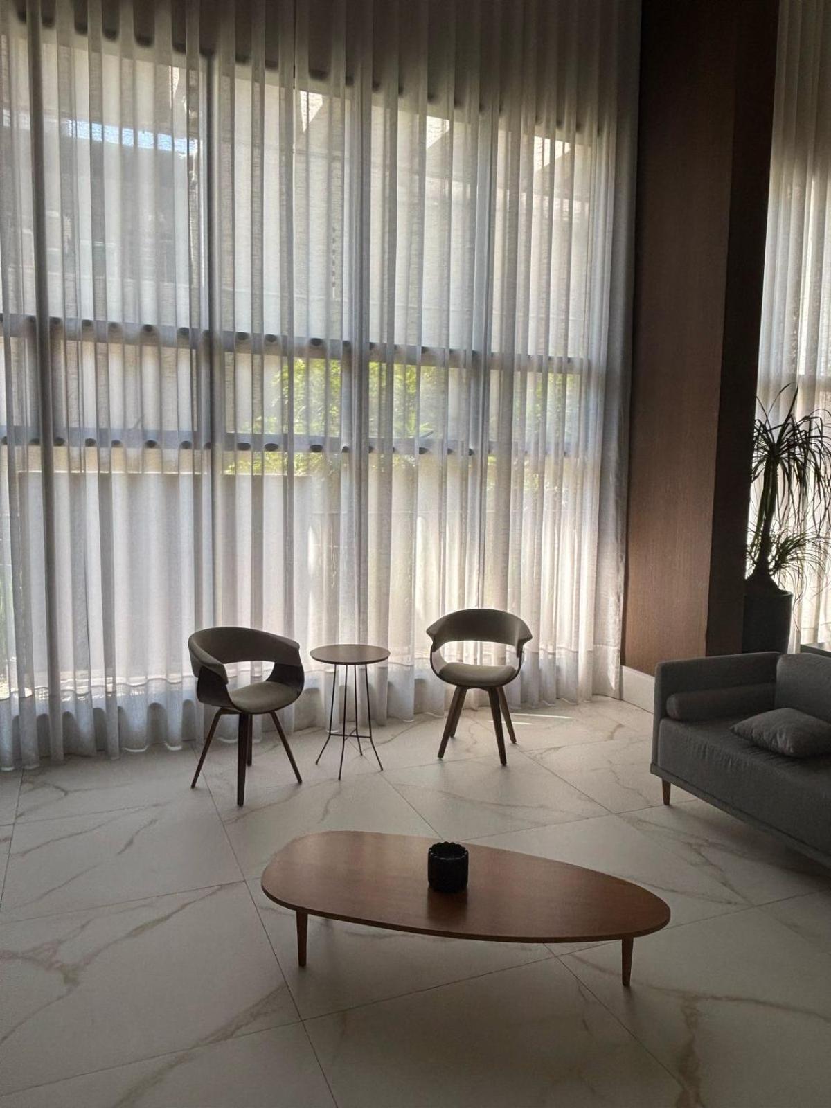 Elegante, Vizinho Ao Shopping Eldorado