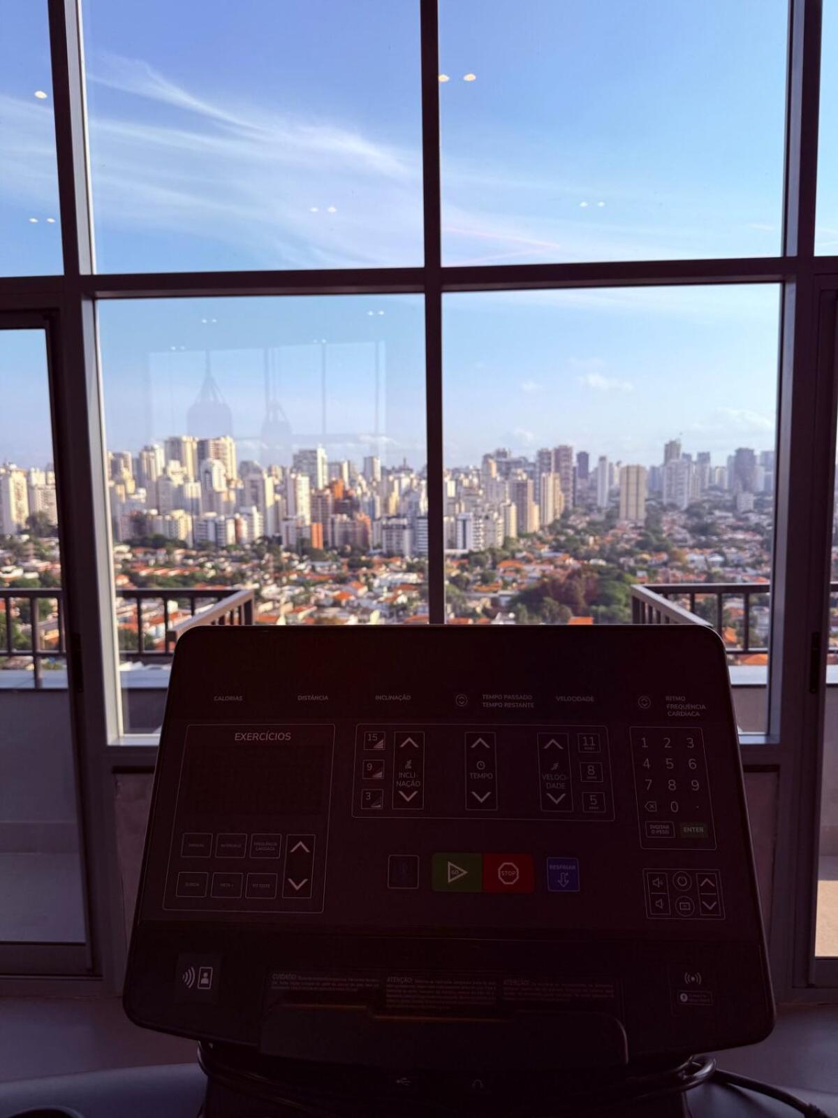 Com Estacao De Trabalho E Vista Proximo A Faria Lima E Congonhas Apartment Sao Paulo