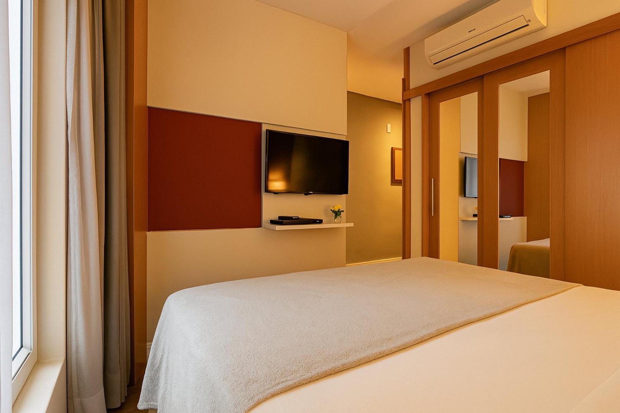 Apartemen Elegance Stella Vega *