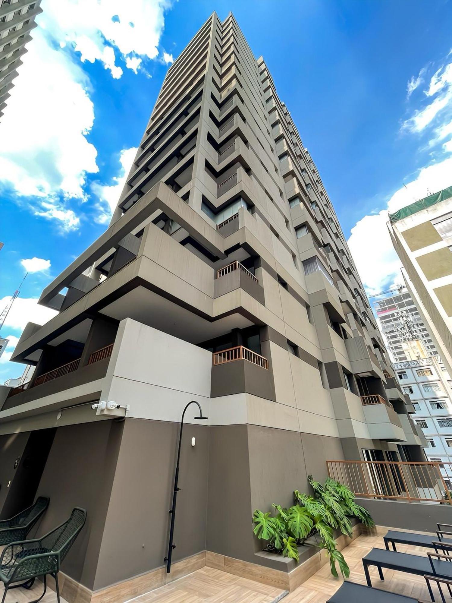Pamplona Condominio, Piscina E Conforto, Ao Lado Do Metro Trianon-masp * Sao Paulo
