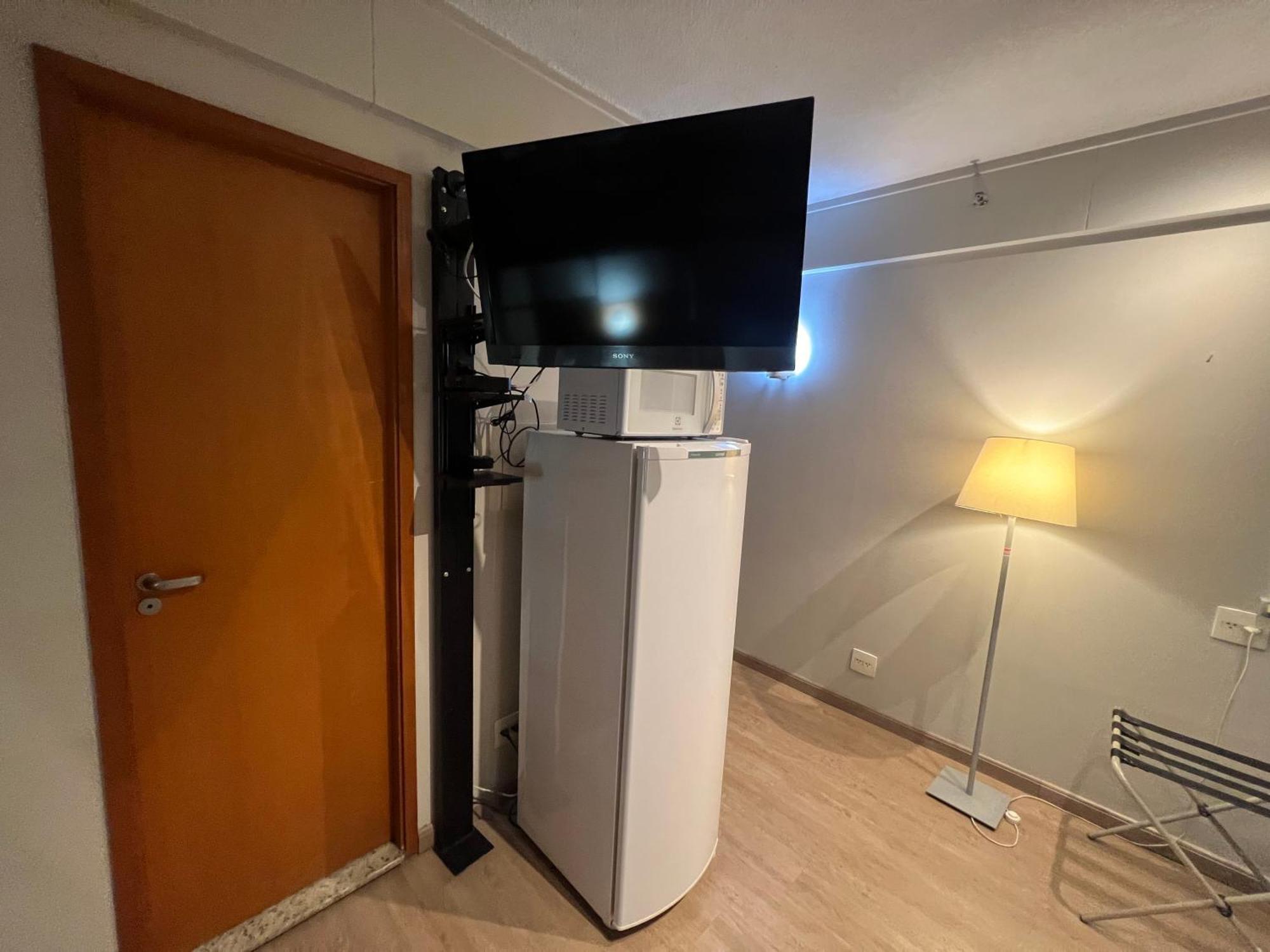 Hotel Live Logde V Mariana Pq Ibirapuera Uh-904 3*