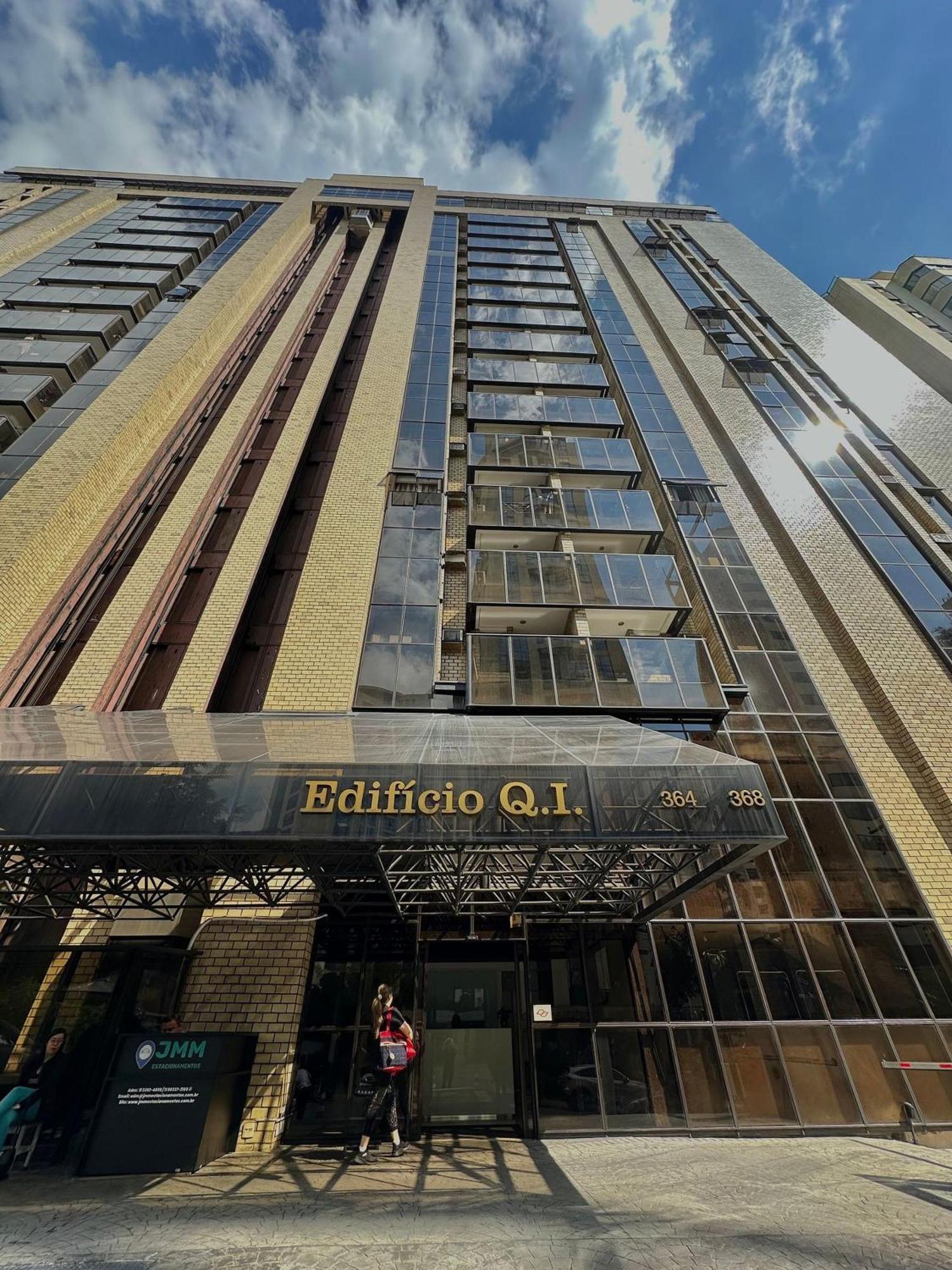 Apartemen Qi Intelligence Flat Ibirapuera Proximo Do Metro Moema Uh1306 *