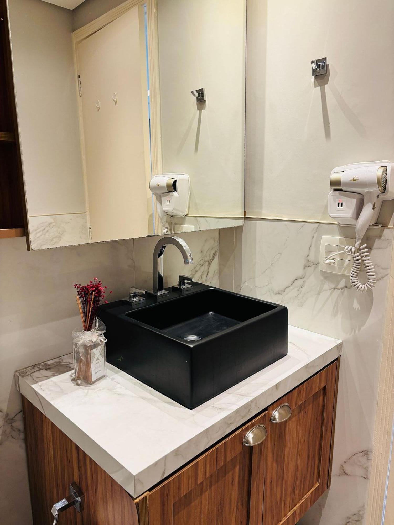 Morada Premium Mcr Pinheiros Khách sạn *