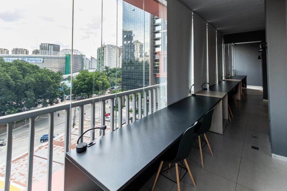 Apartment Ao Lado Do Allianz Com Estacionamento Sao Paulo