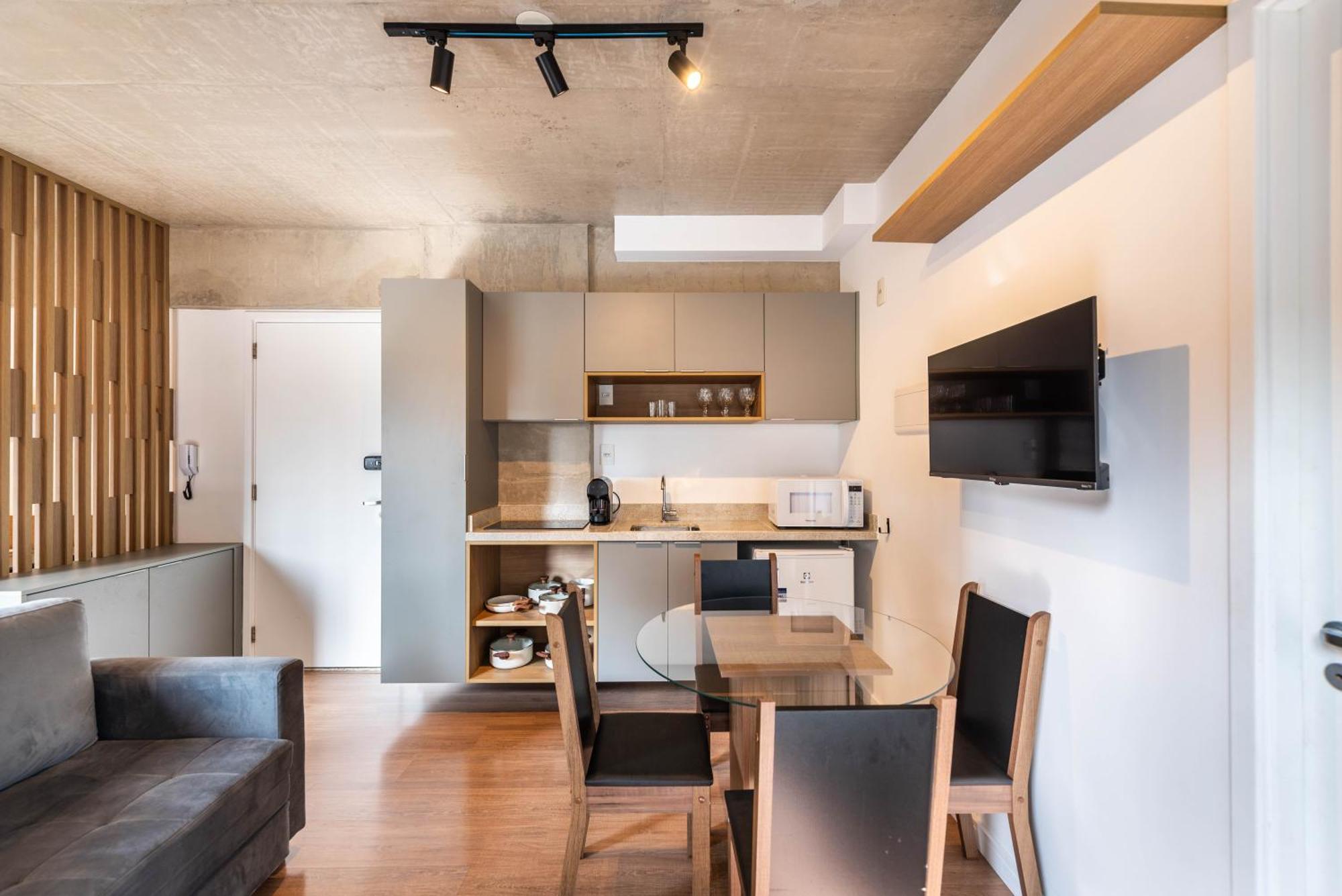 53 Novo Prox Av Paulista Apartment