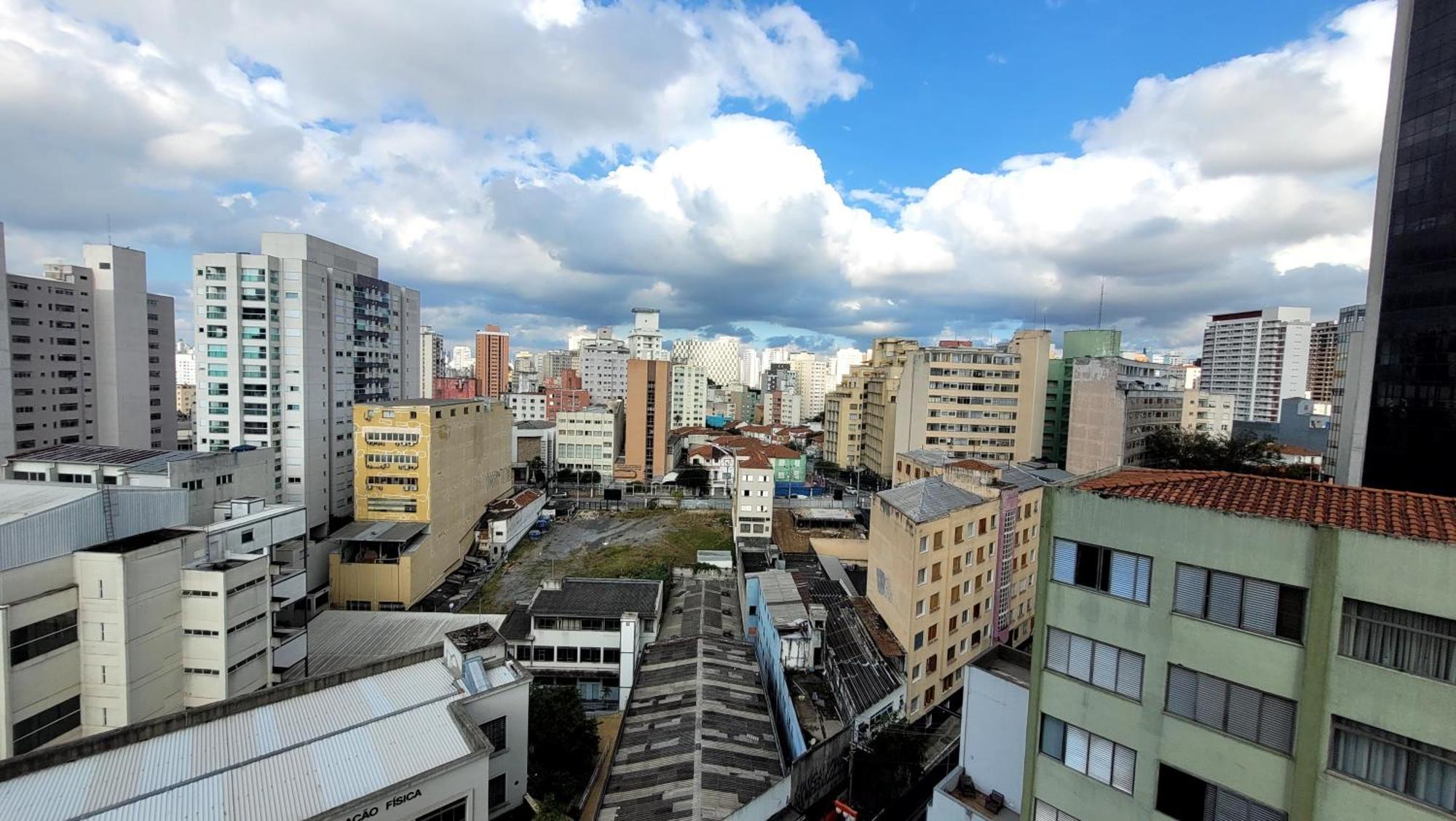 Flat Liberdade Ao Lado Do Metro E Hospitais Apartment *