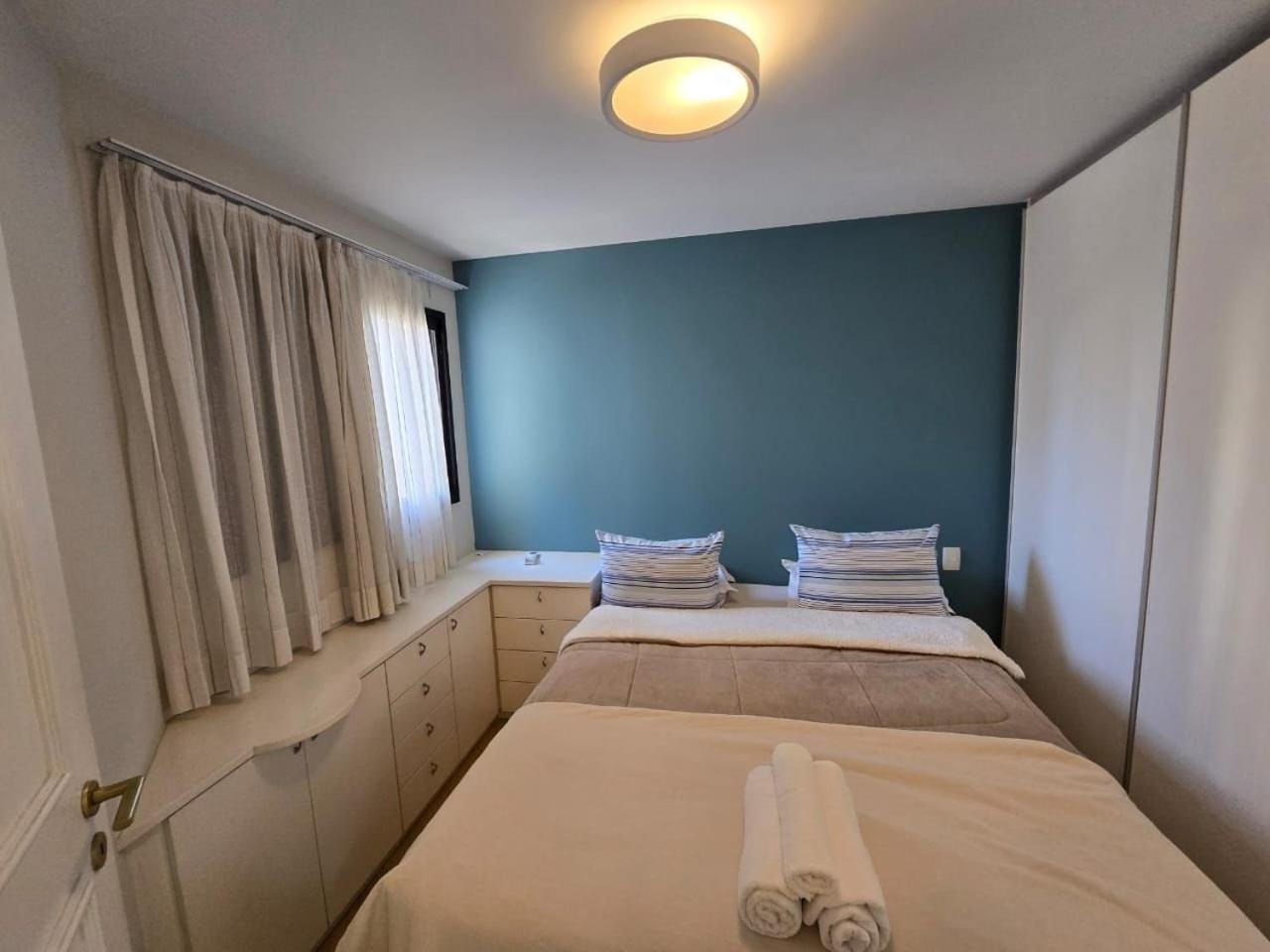 Apartemen Apart/hotel C/2 Quartos E Dois Banheiro Moema Sp *