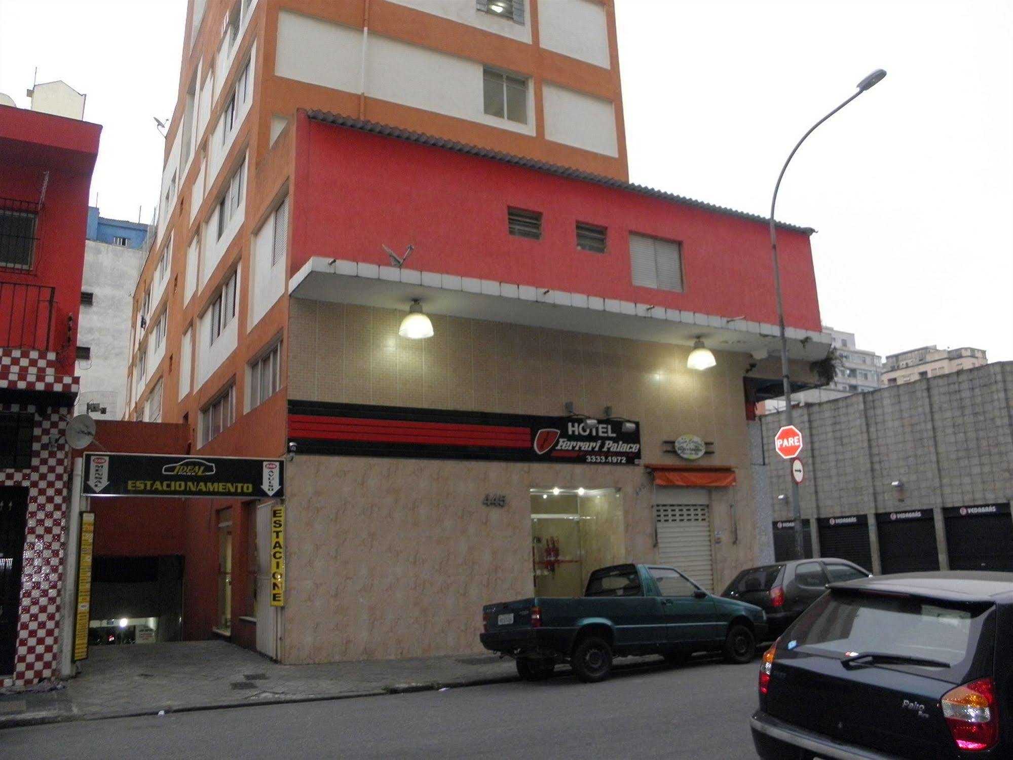 Otel Ferrari Palace