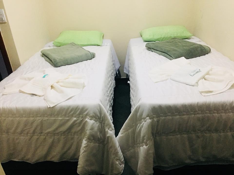 Residencial Caravelas Bed & Breakfast 2*