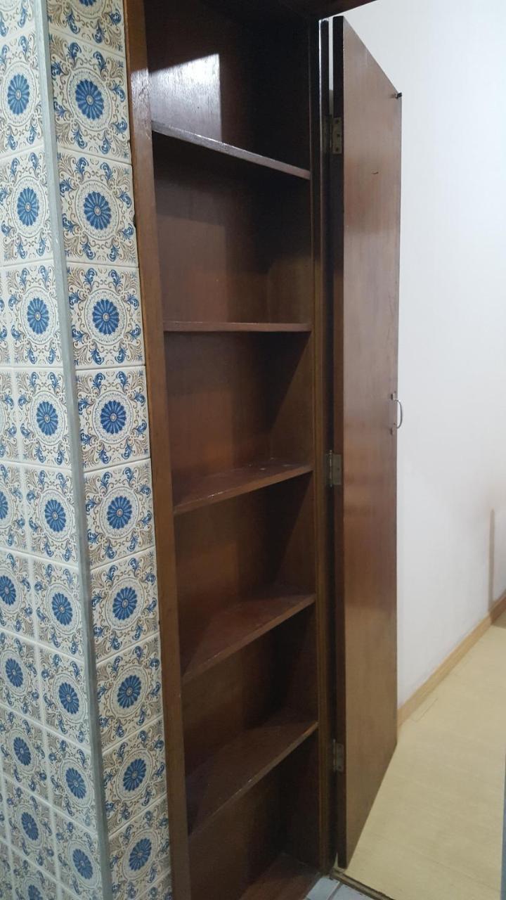 Hostel Parada 86 *