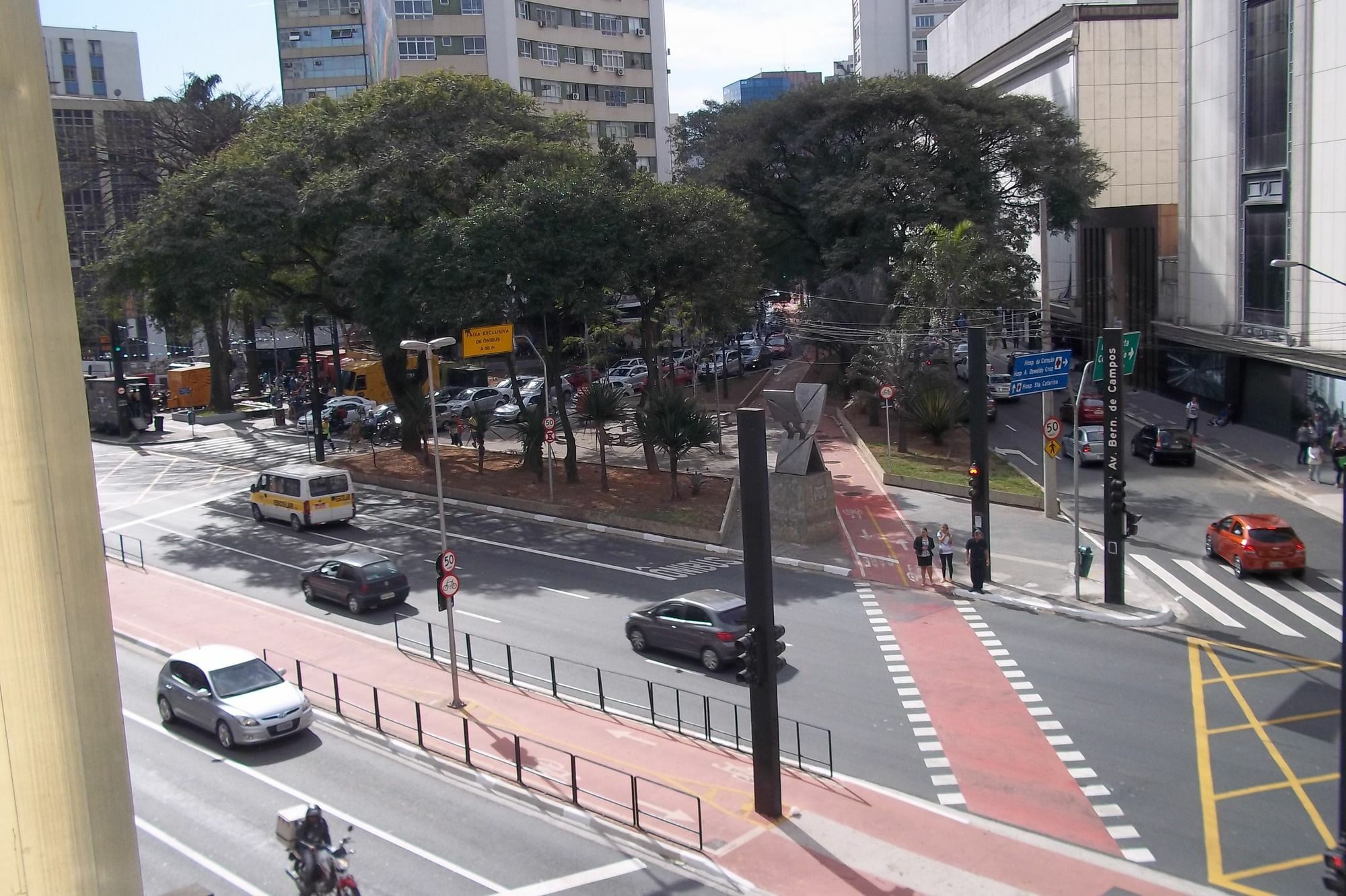 Mova 104 - Consulado Avenida Paulista 3* Sao Paulo
