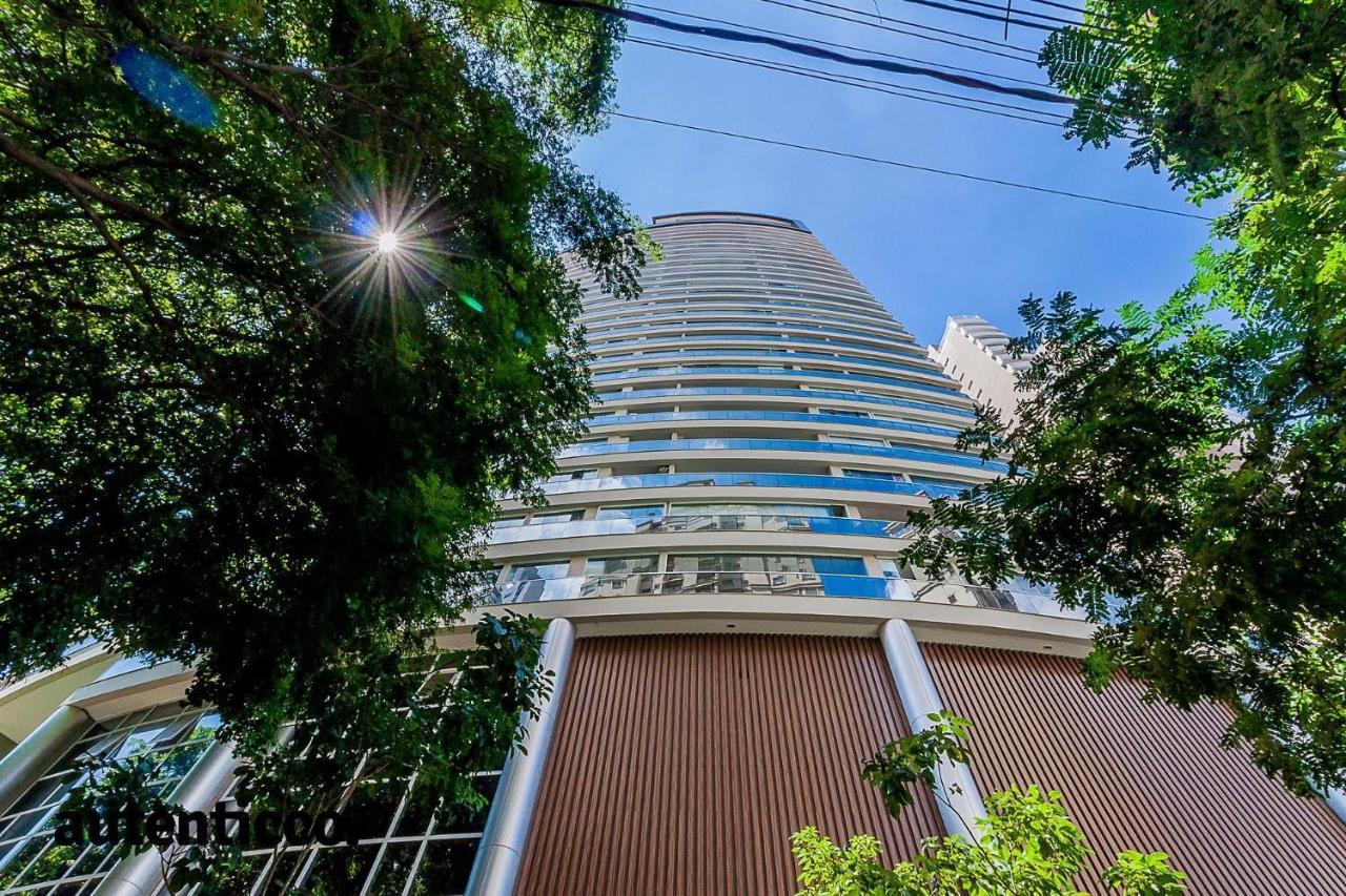 Autenticco - Follow The Eureka Building Apart Otel *