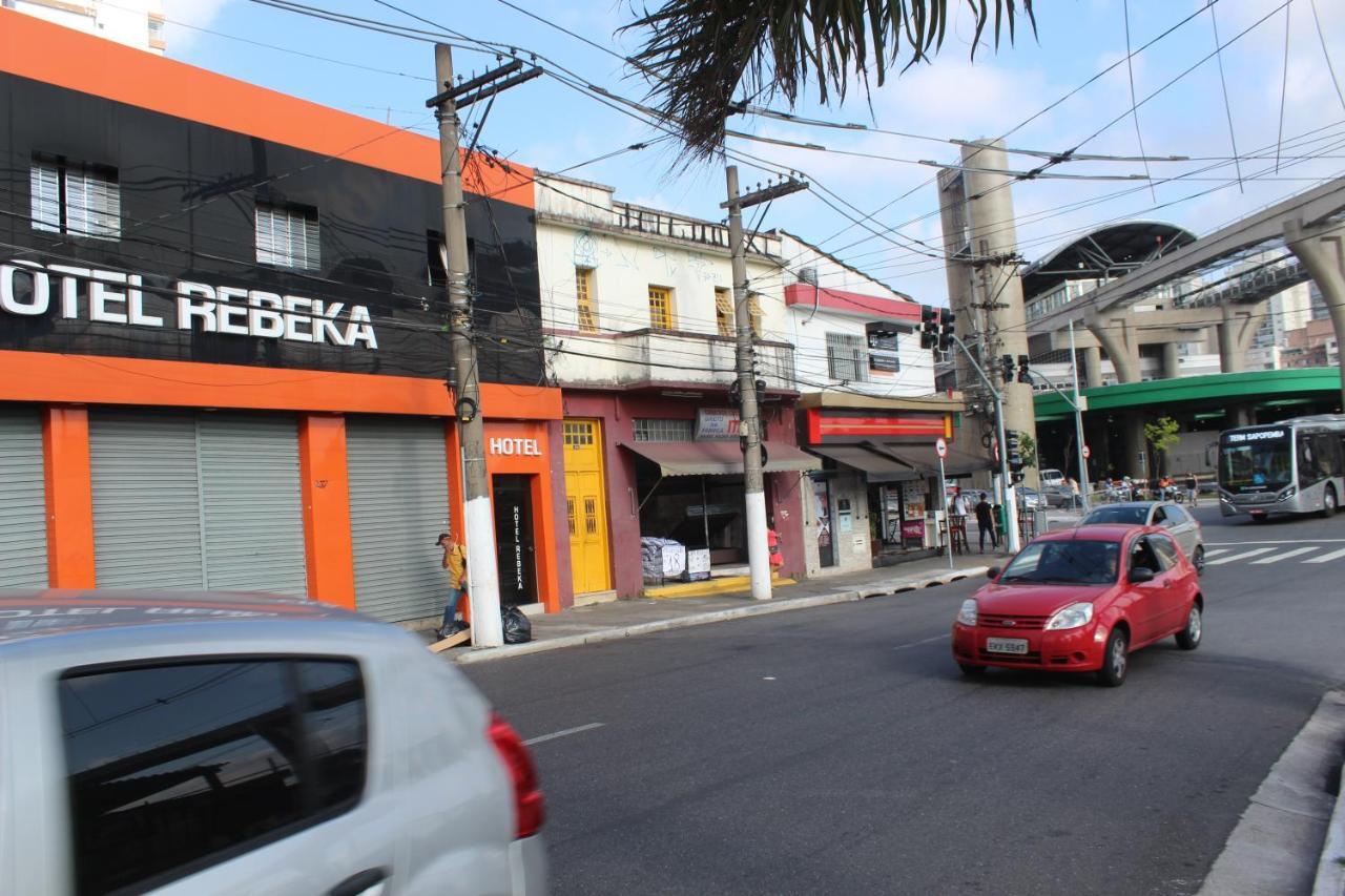 Rebeka Otel *